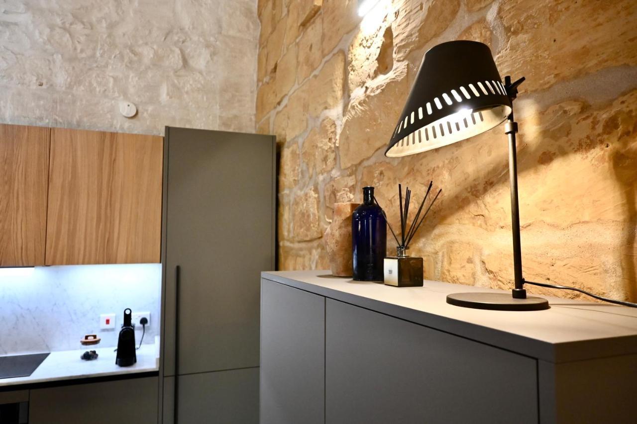 Numru 27 Expertly Restored Small House Of Character Cospicua Buitenkant foto