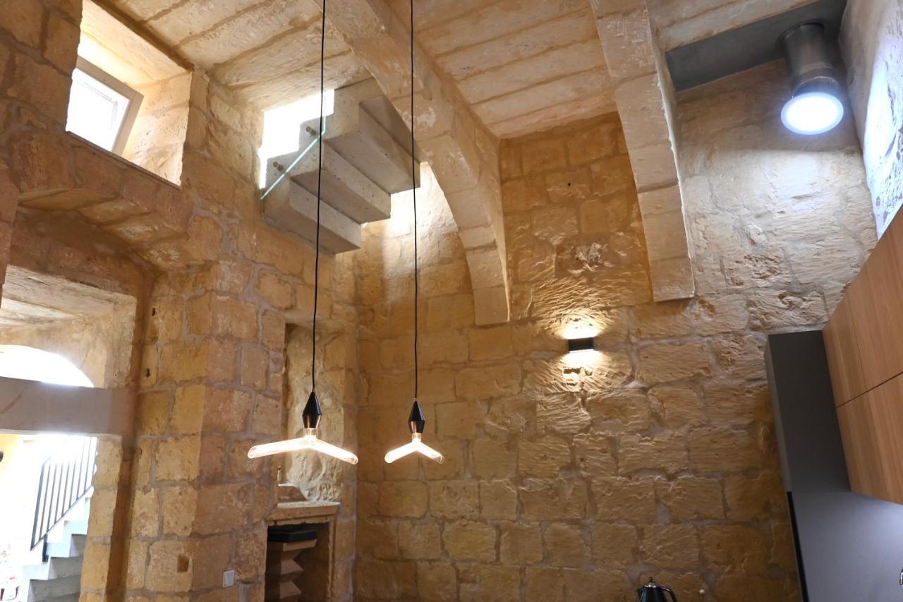 Numru 27 Expertly Restored Small House Of Character Cospicua Buitenkant foto